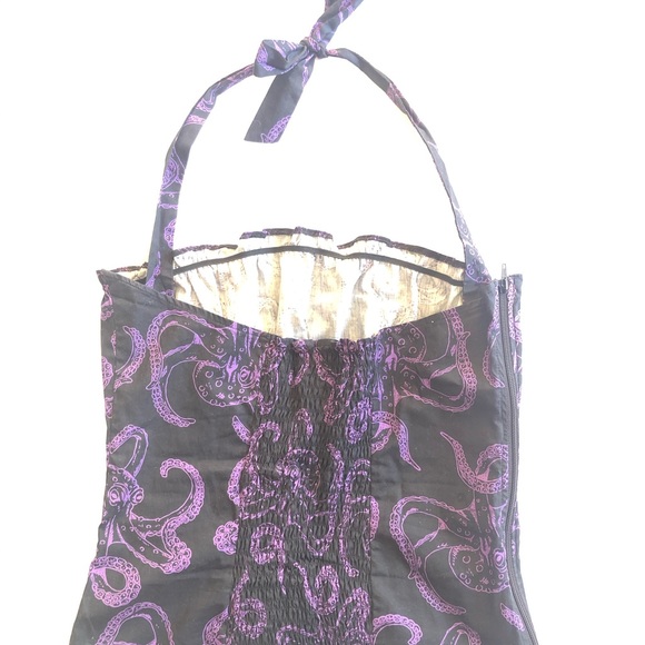 Octopus print New Retro halter top medium large - Picture 6 of 9